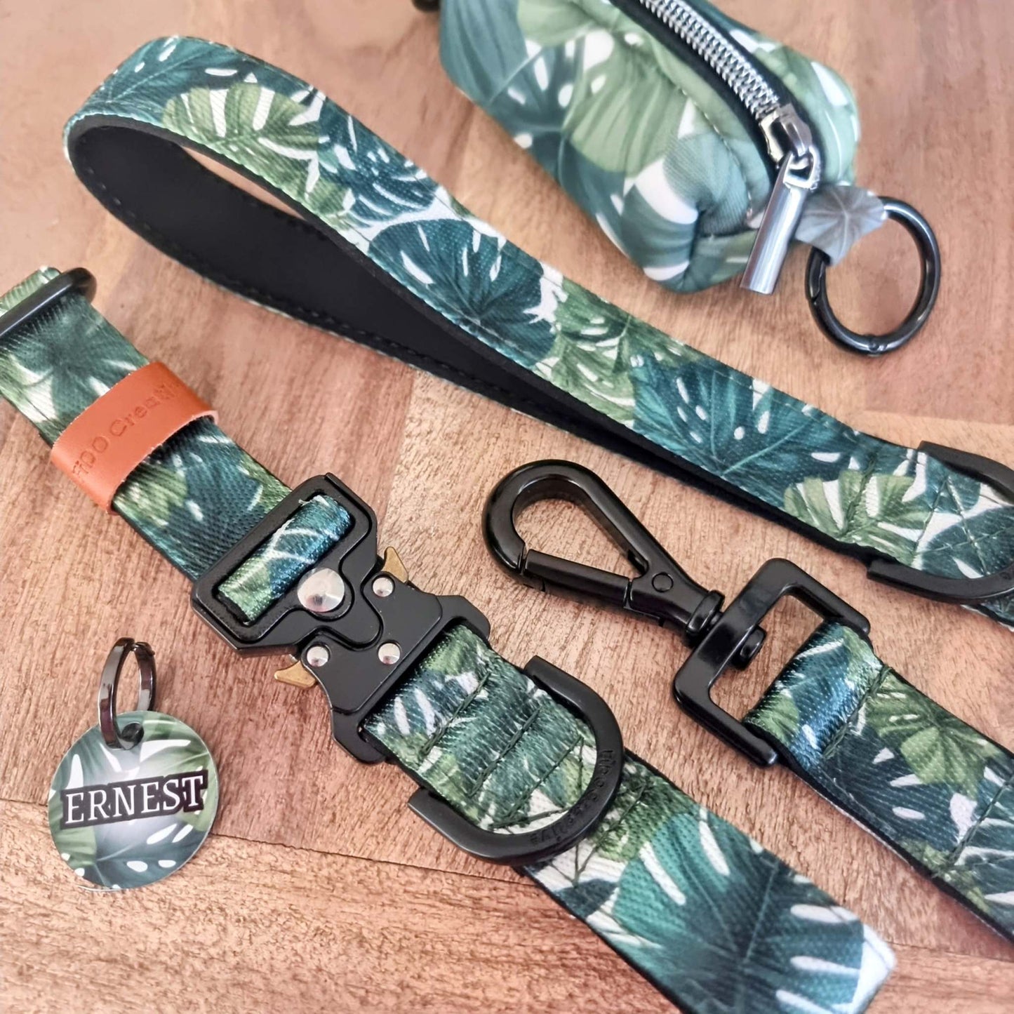 Tropical dog collar