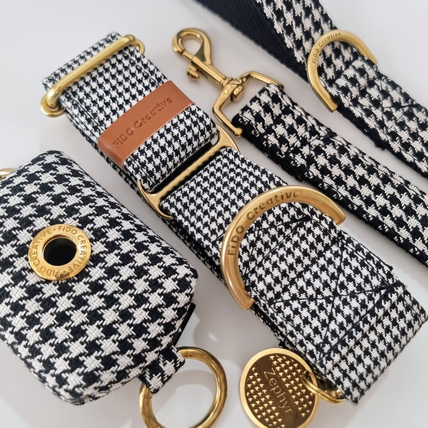 Houndstooth and gold dog collar and leash set