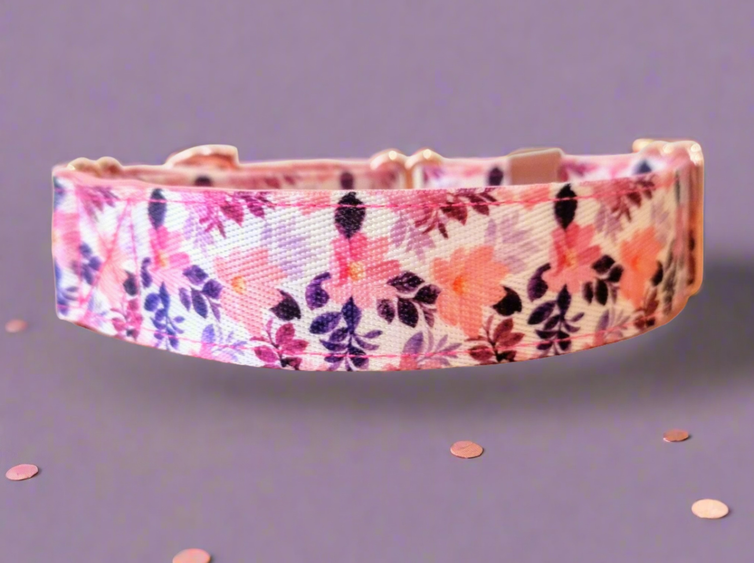 Personalised martingale collar