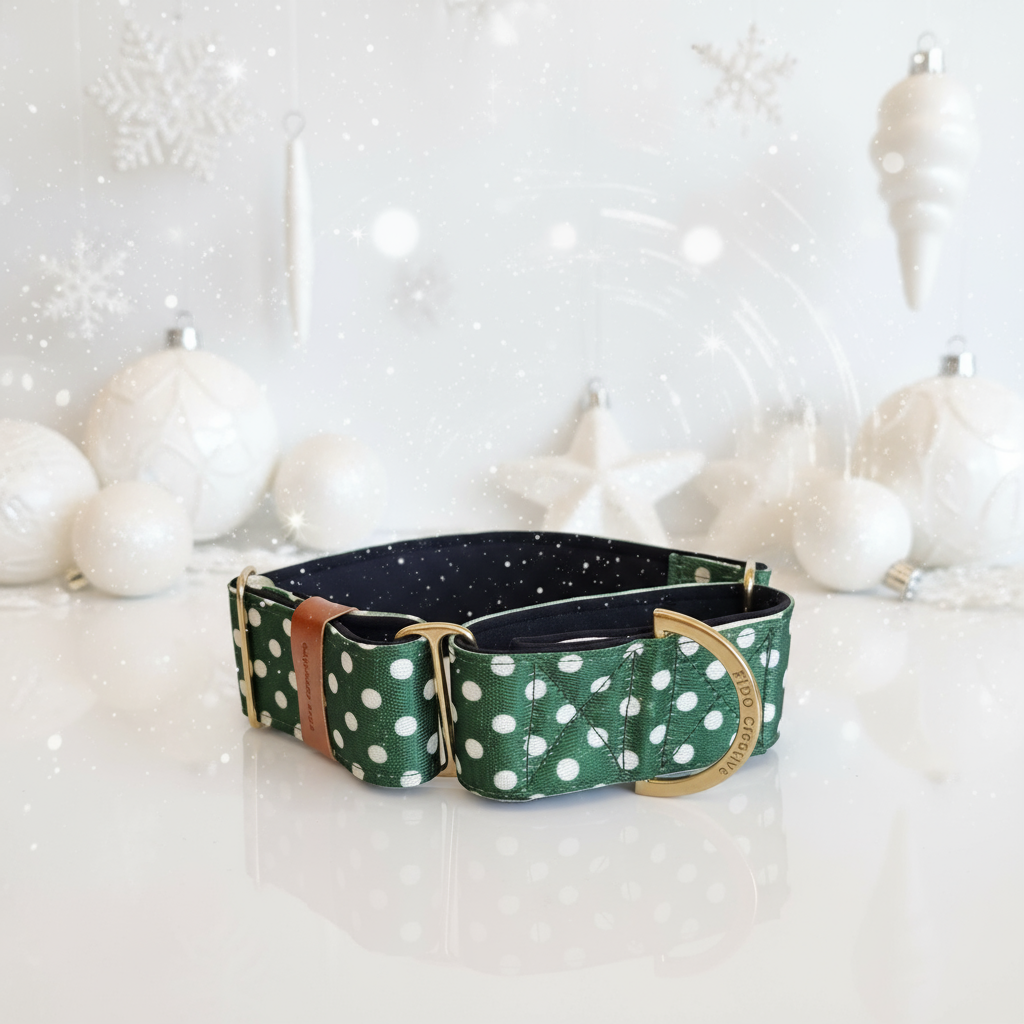 Green Christmas Polka Dot Martingale Dog Collar – Padded for comfort