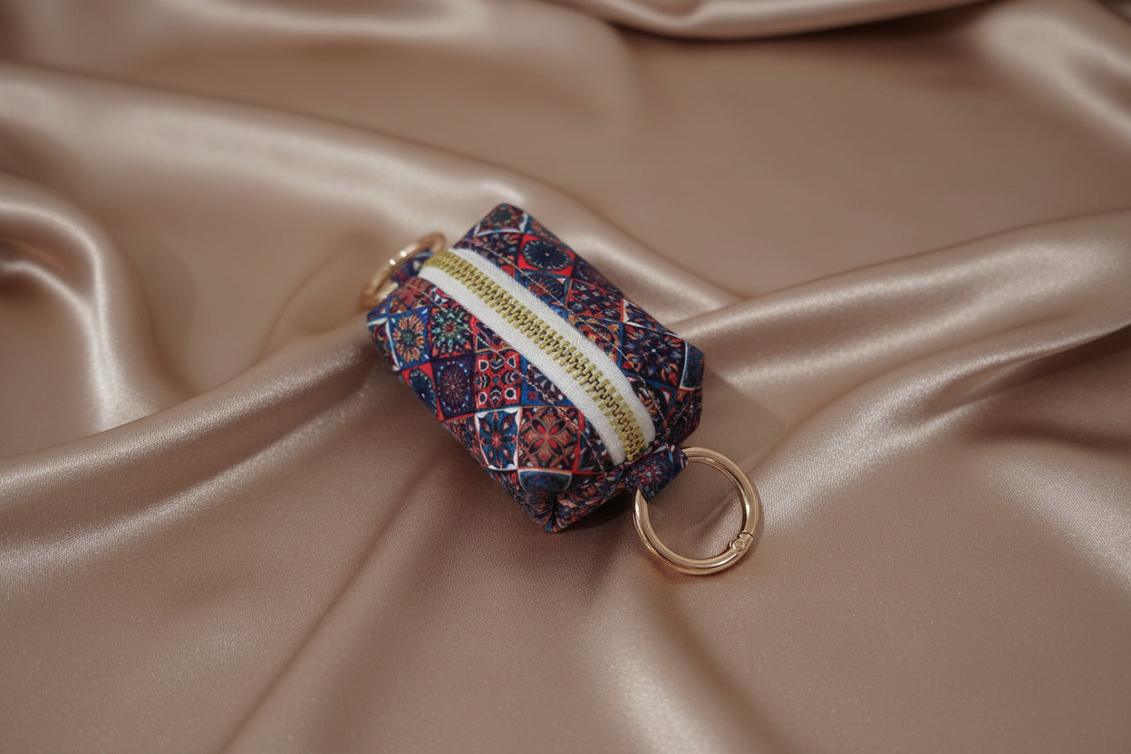 Mosaic tile dog poop bag holder
