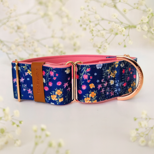 Dainty Floral Martingale Dog Collar ā Padded
