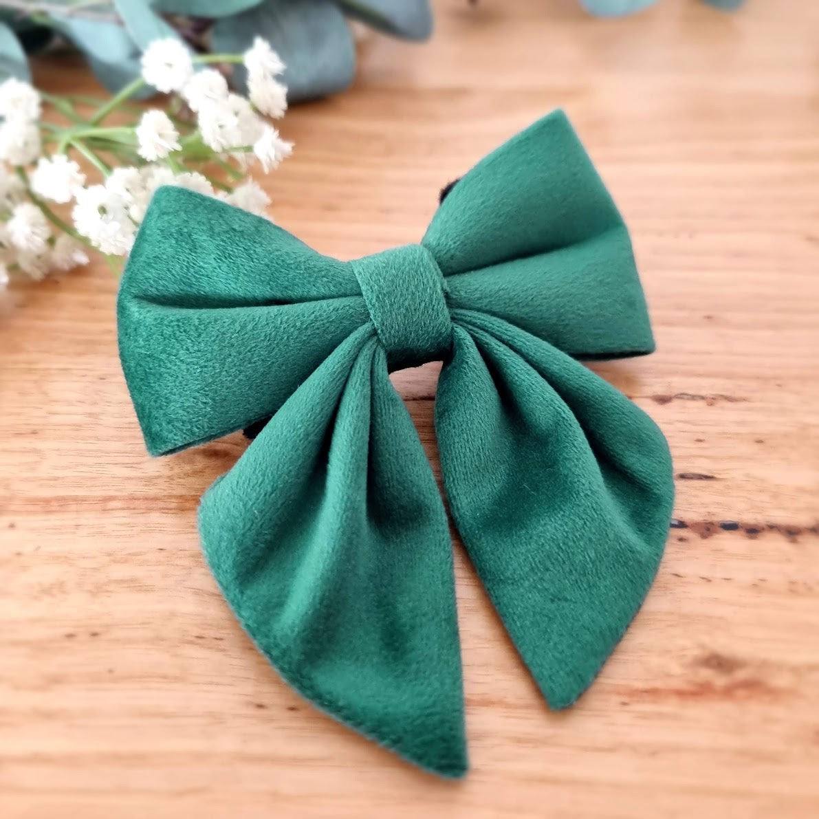 Green velvet Sailor dog bow tie with tails