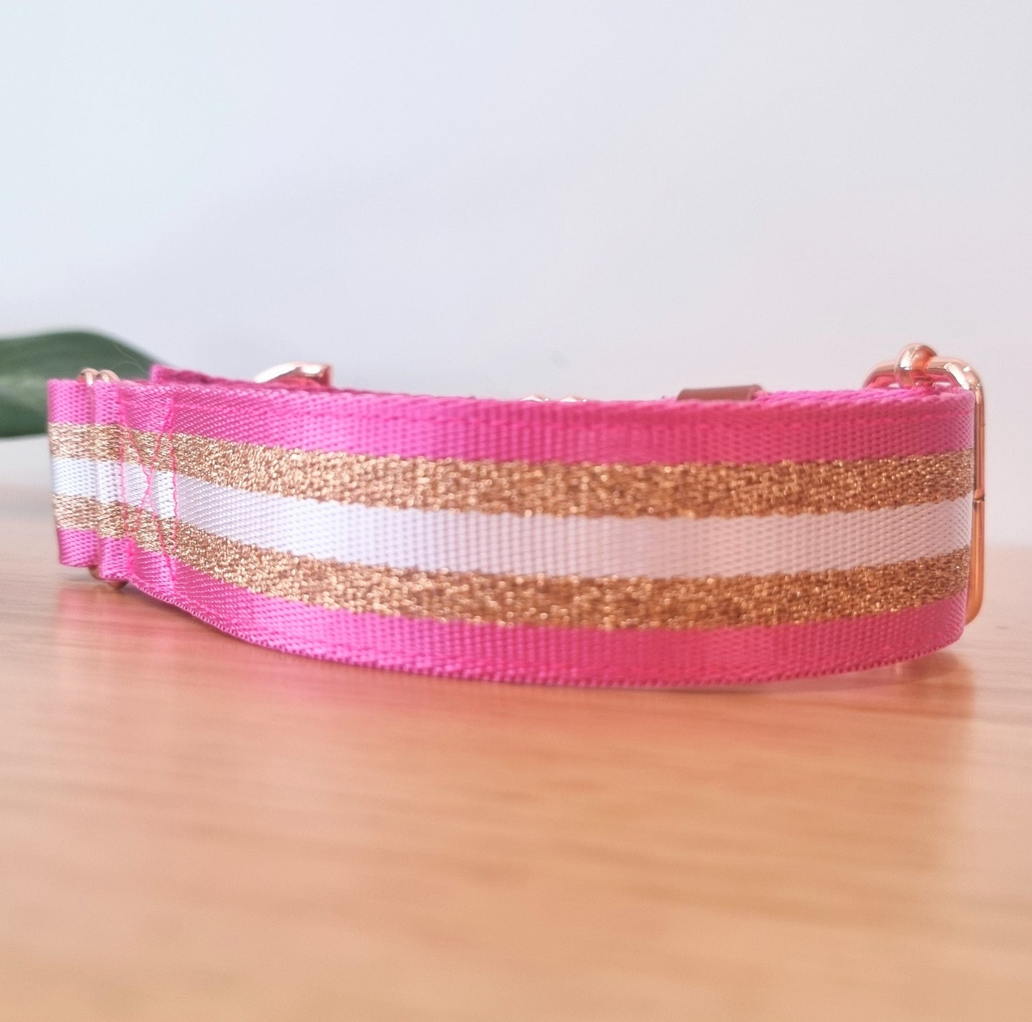 Shiny glitter dog collar 