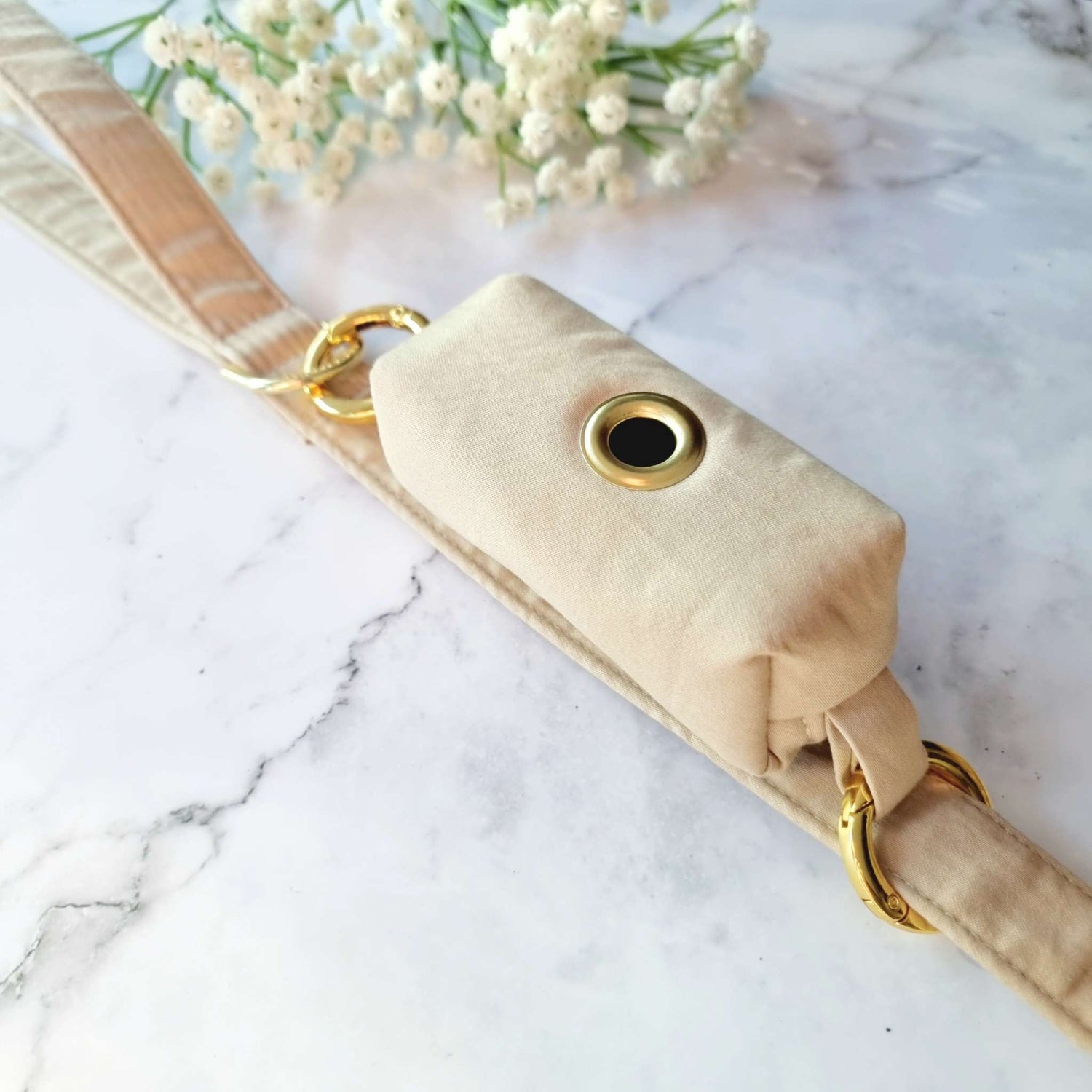 a close up of a small bird on a stick 